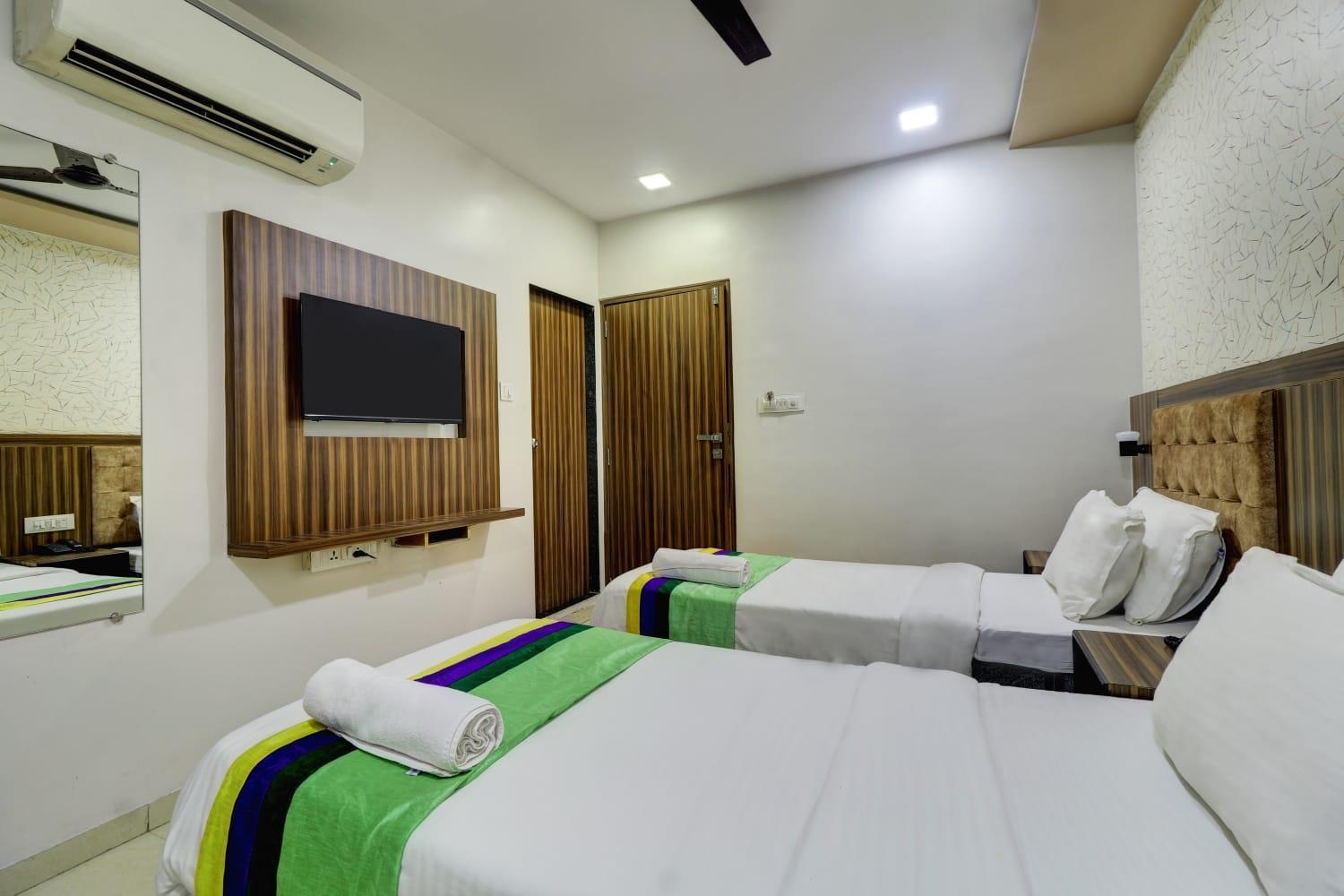 Hotel Blue Terminal Bombaim Exterior foto